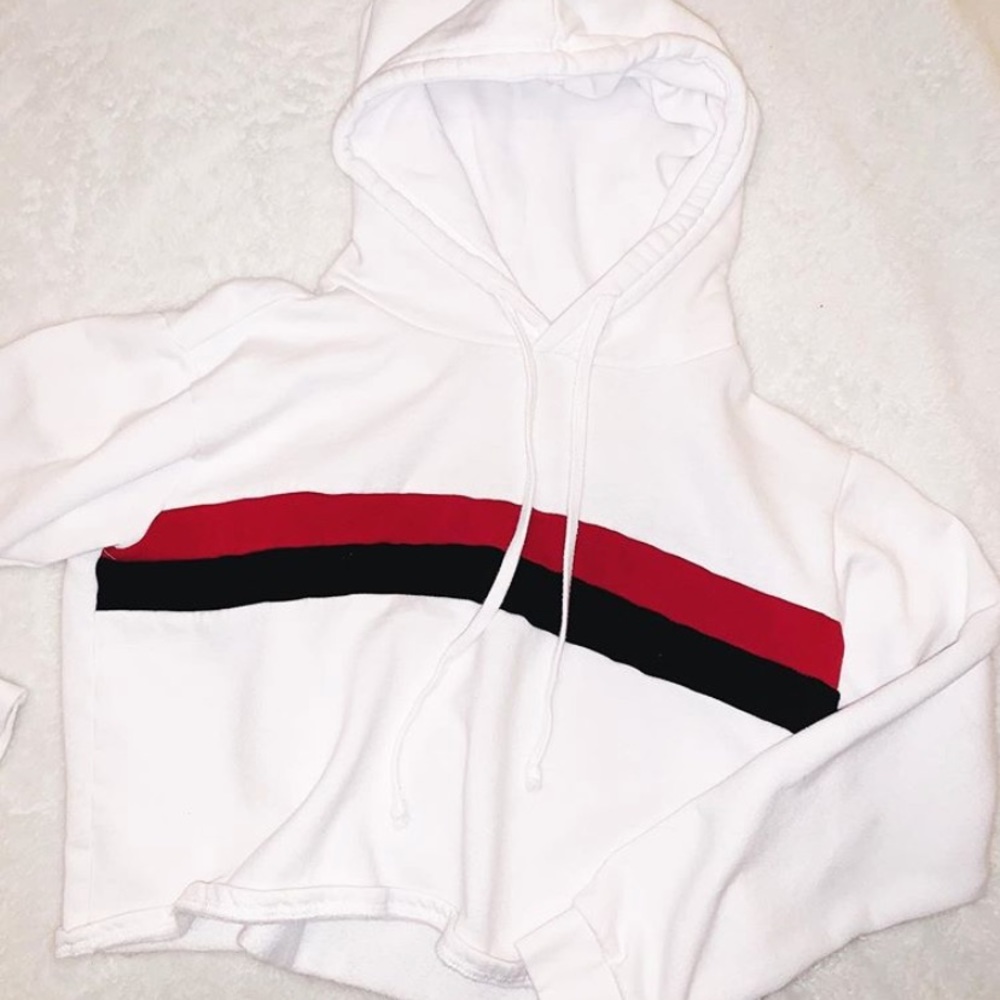Forever 21 cropped hoodie